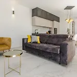 Anabel