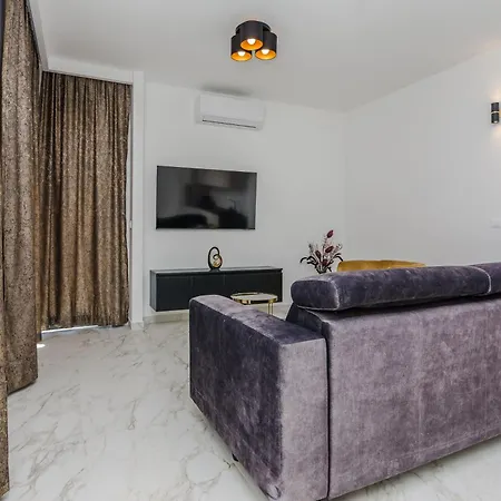 Anabel Villa
