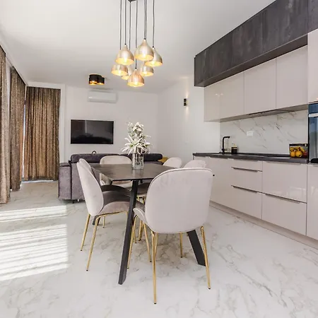 别墅 Anabel 普利拉卡