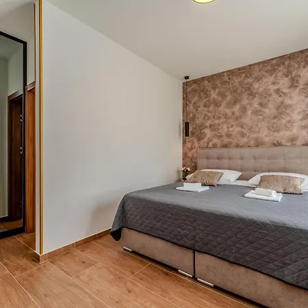 Anabel * 普利拉卡