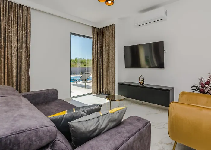 Anabel * Privlaka (Zadar)