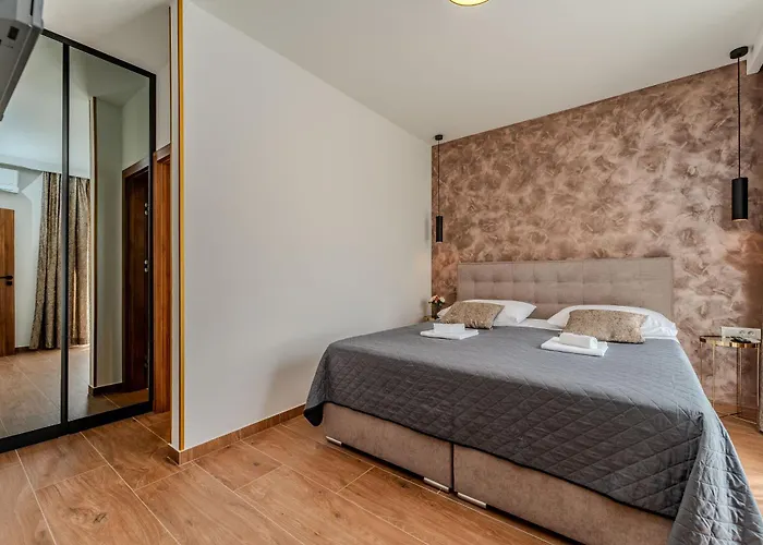 Anabel * Privlaka (Zadar)